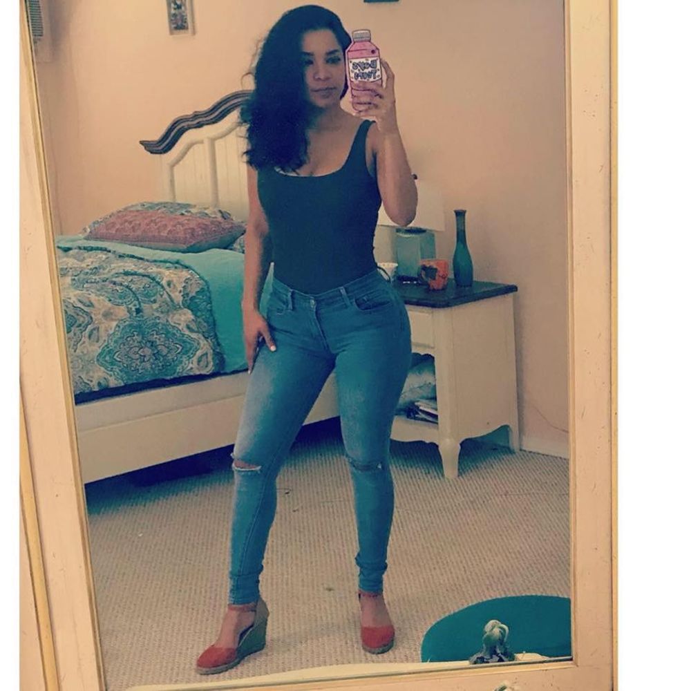 Meet your Posher, Mariel